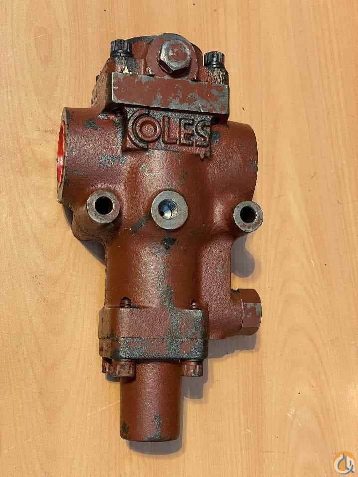 7926990476 - VALVE