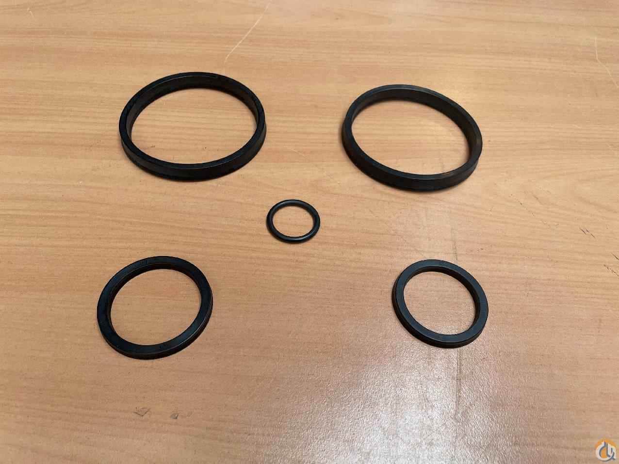 9009100362 - KIT, SEAL