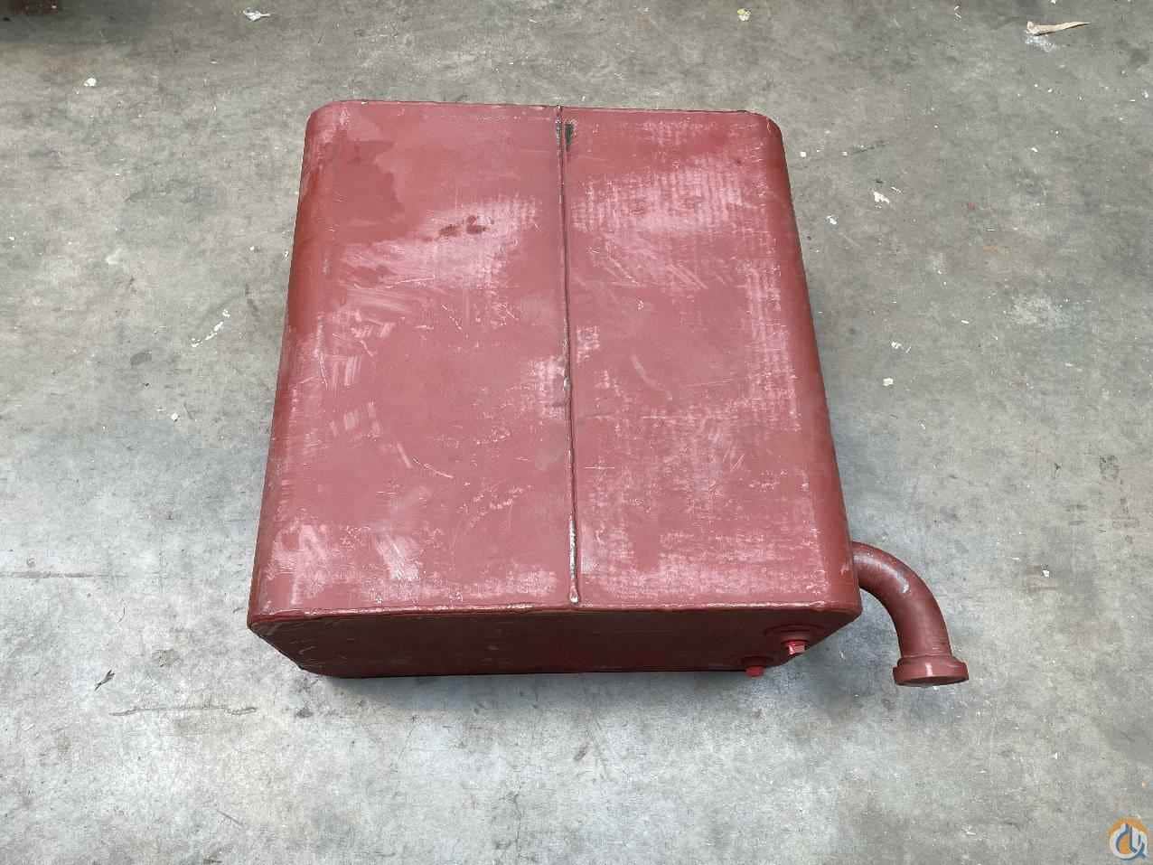 7880000250 - TANK