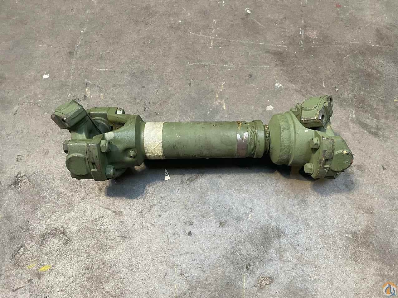 7364001647 - AXLE