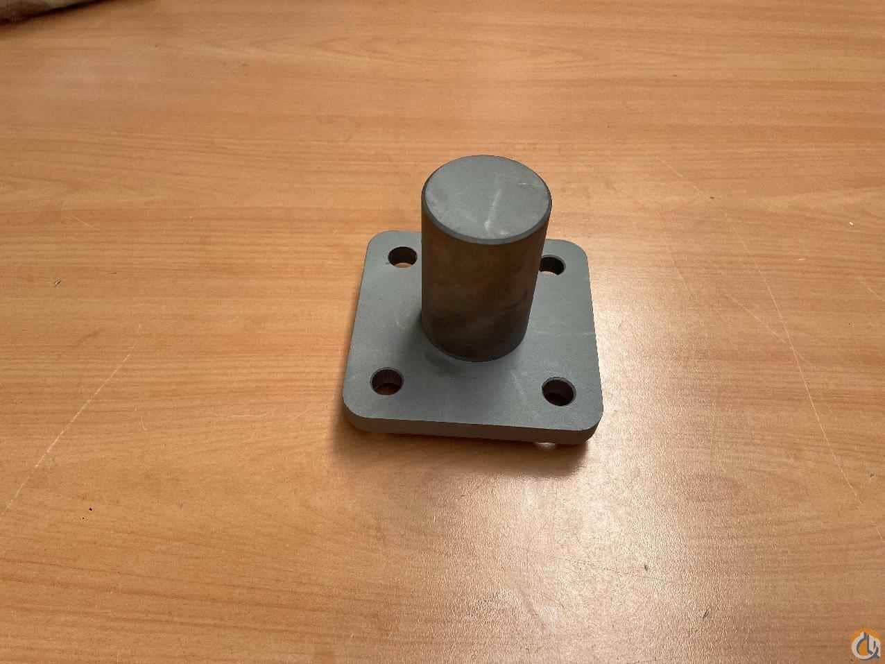 6689001112 - PIN WELD