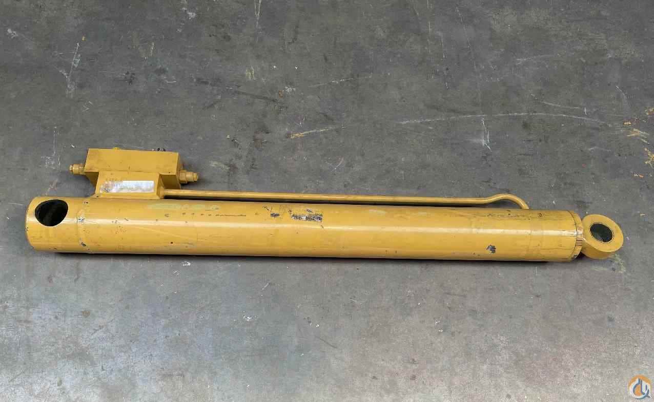 31110084 - CYLINDER