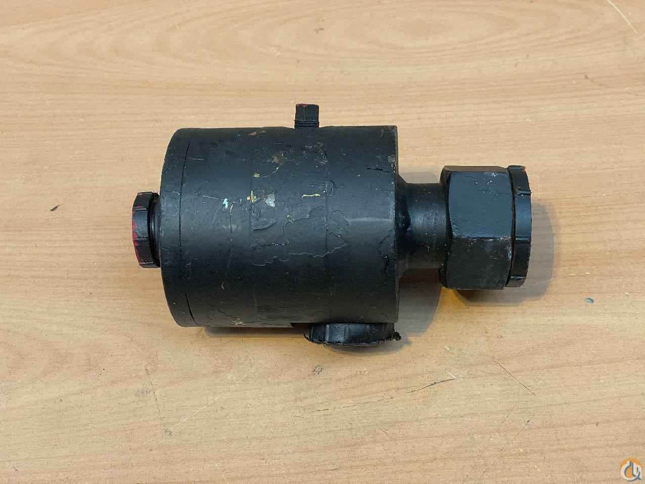 467034 - VALVE, LOCK