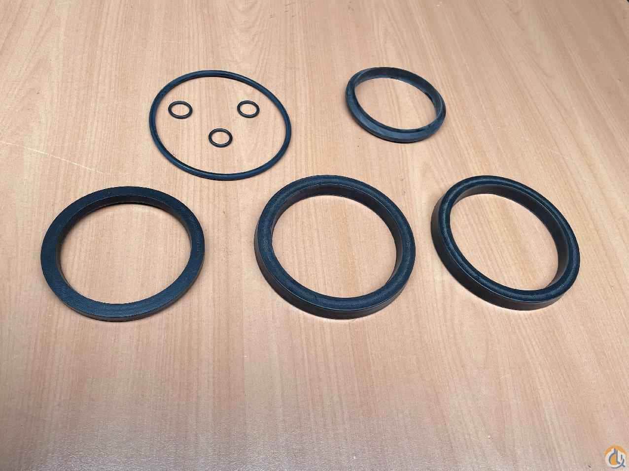 720377 - SEAL KIT
