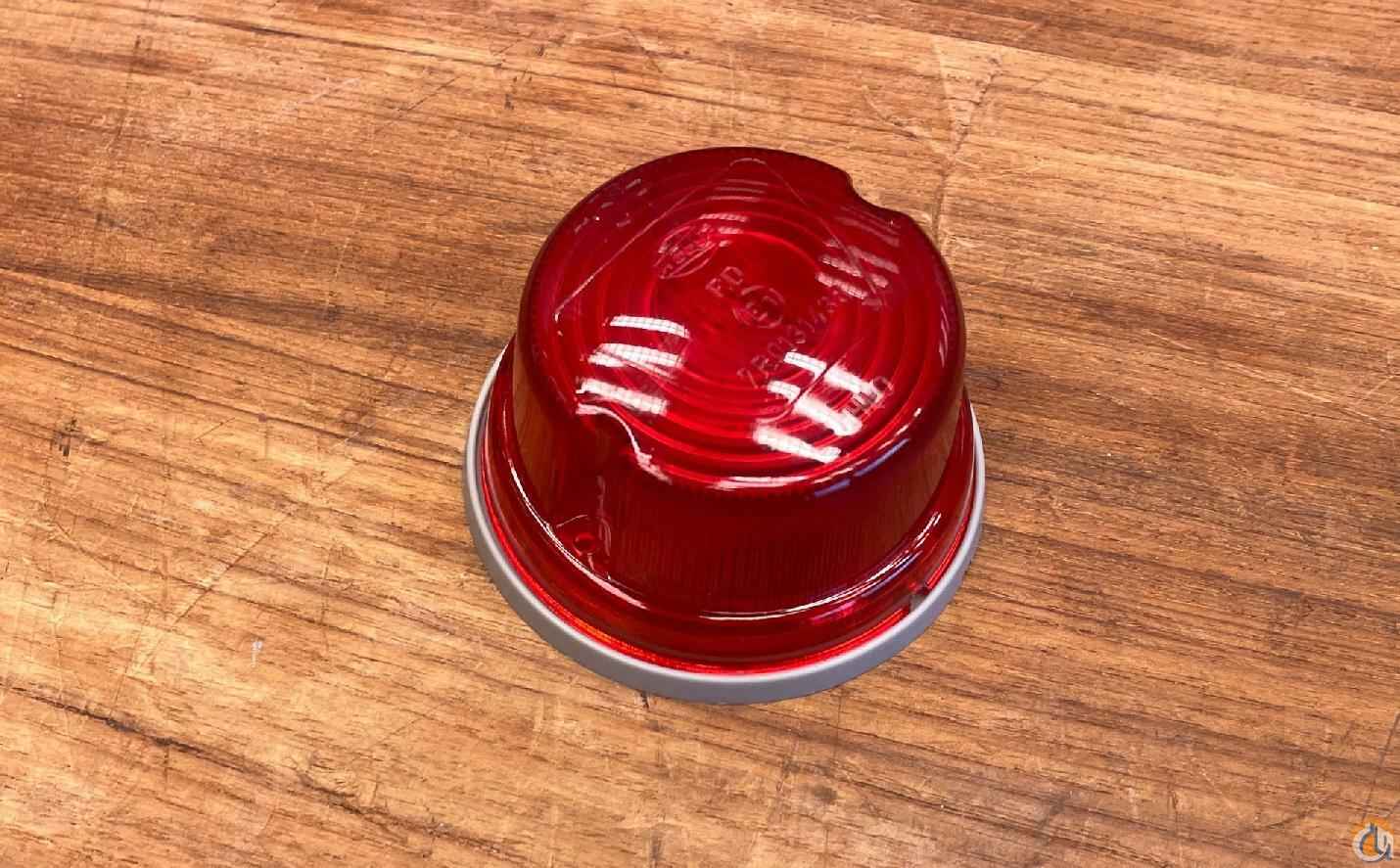 552727 - TAIL LAMP