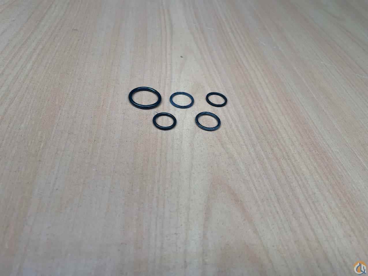 9926106476 - KIT, SEAL