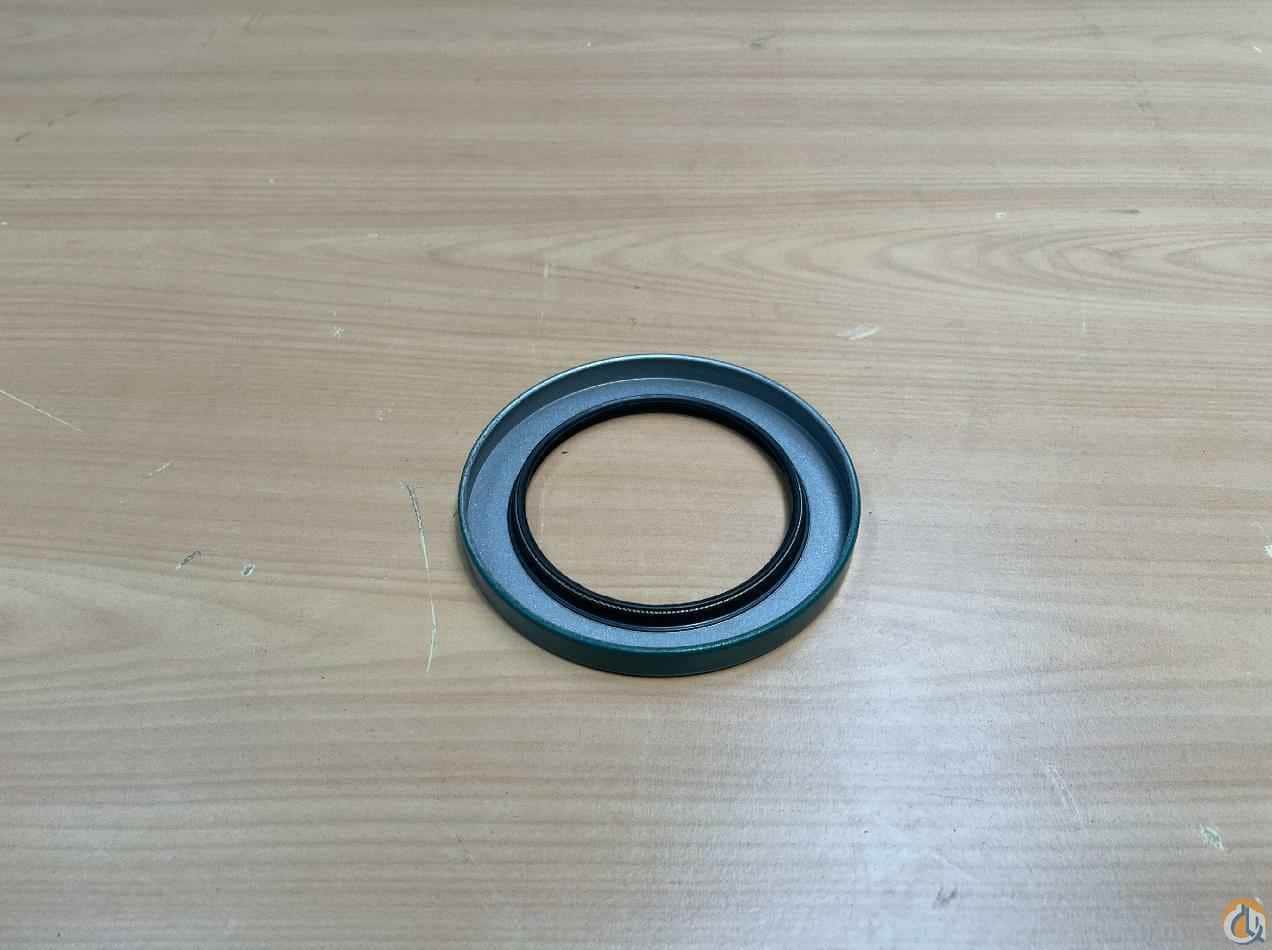 9049101467 - SEAL