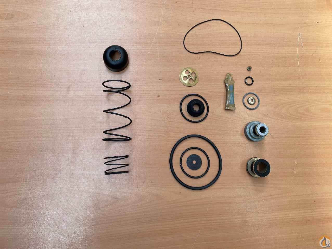 9926101933 - REPAIR KIT