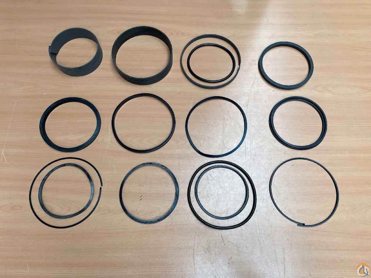 9752100243 - SEAL KIT