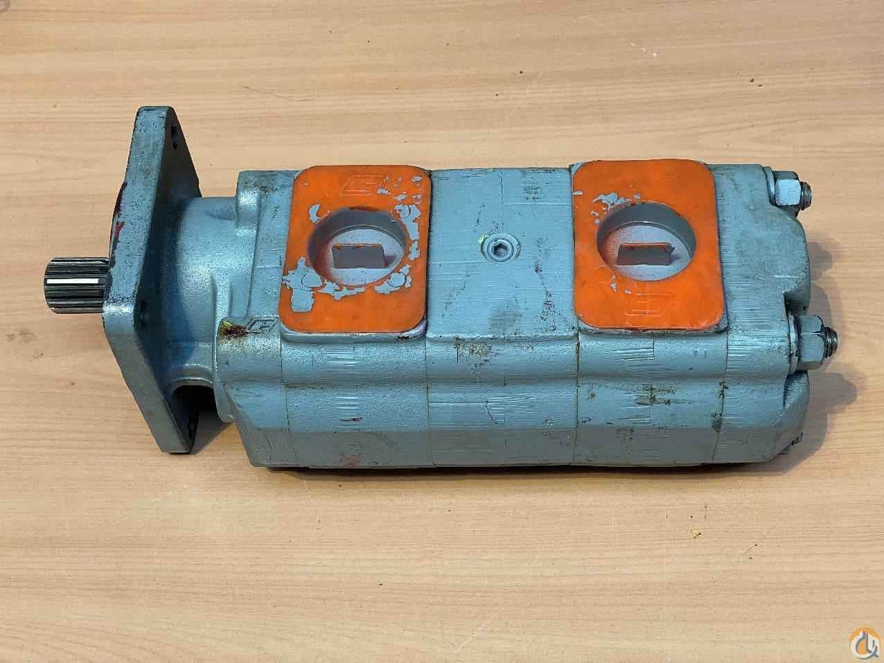 7722000068 - 2 SECTION PUMP
