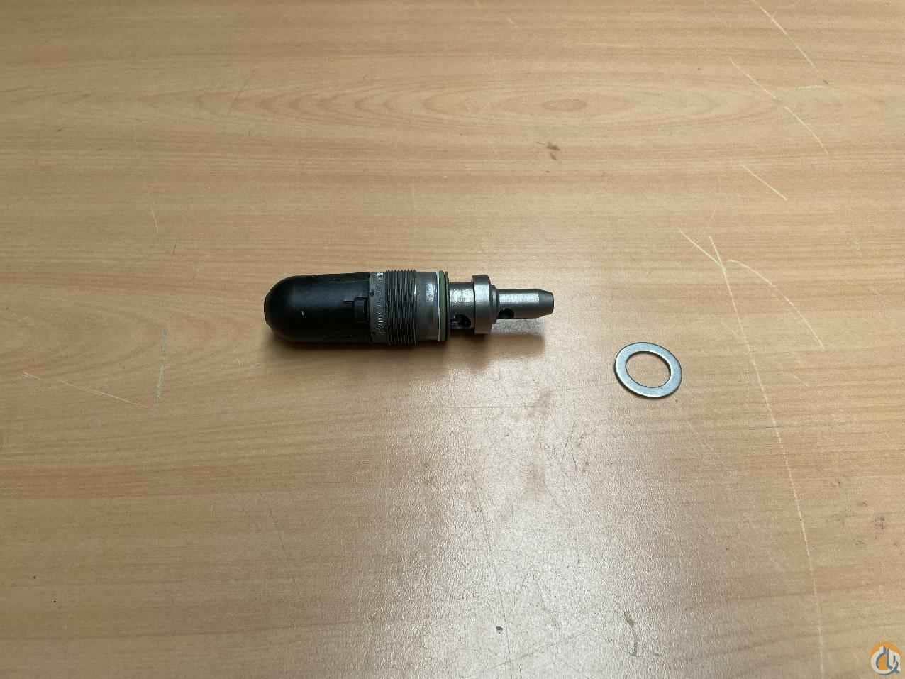 2253030 - PRESSURE RELIEF VALVE