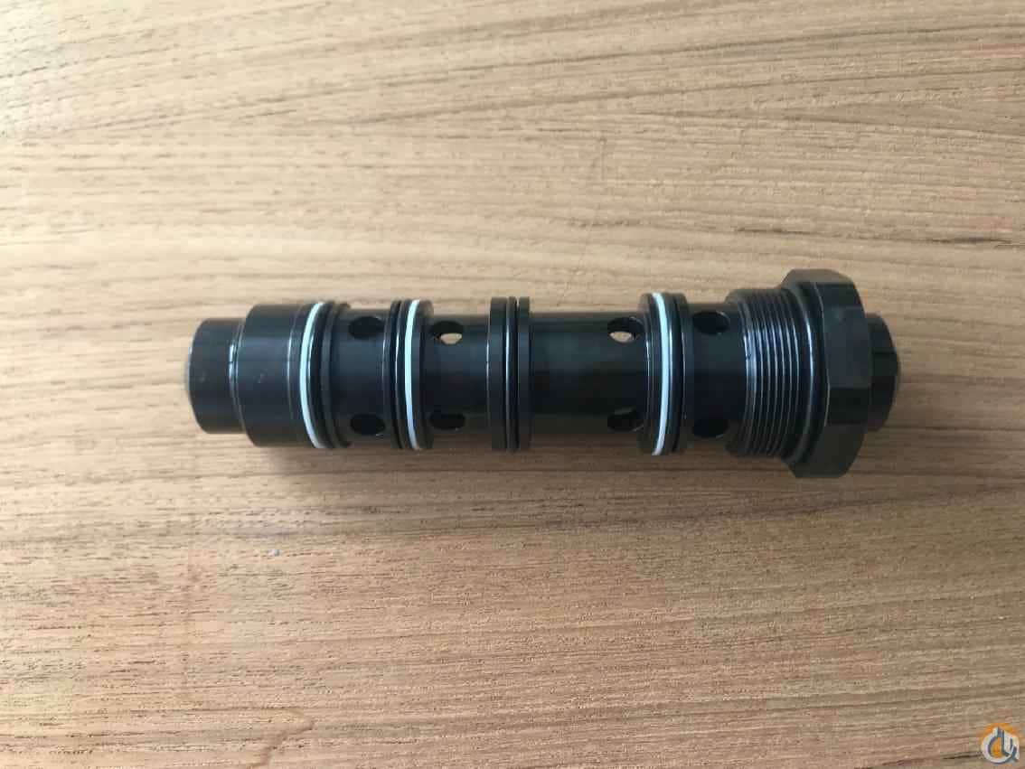 1925540 - HOLD VALVE