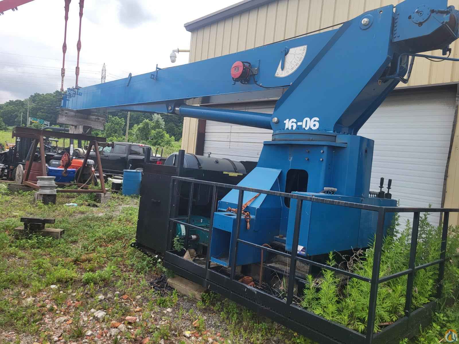 Manitex 30100