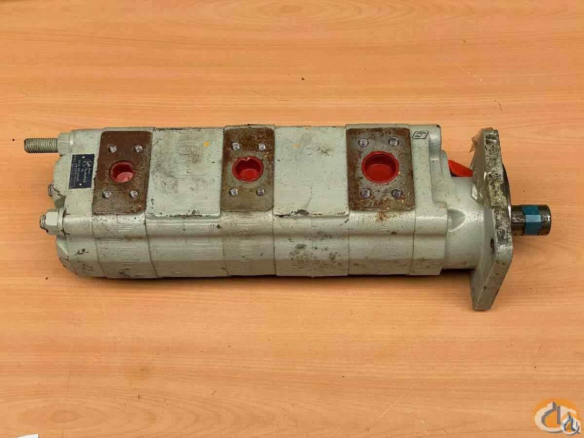 8353480 - PUMP HYDRAULIC