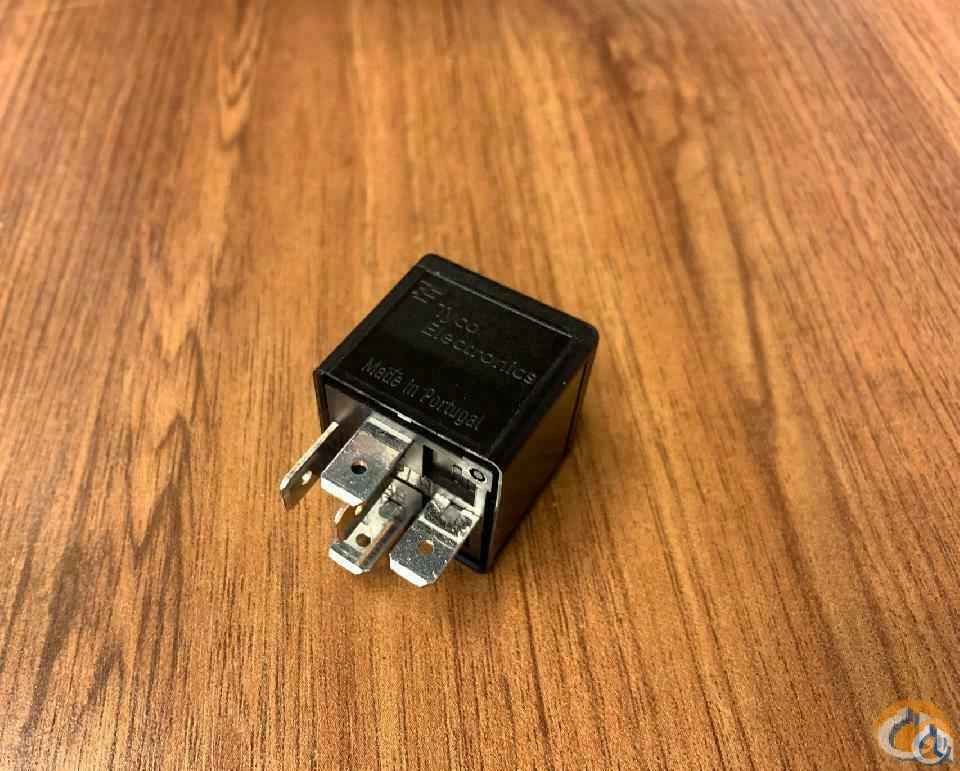 3320464 - RELAY