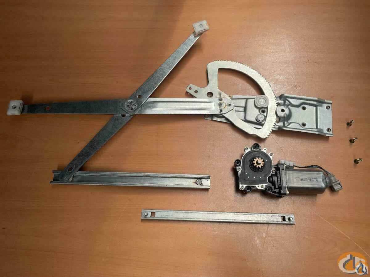 3318715 - MECHANISM