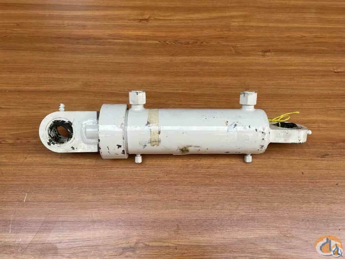 6372005773 - AXLE BLOCKING CYLINDER