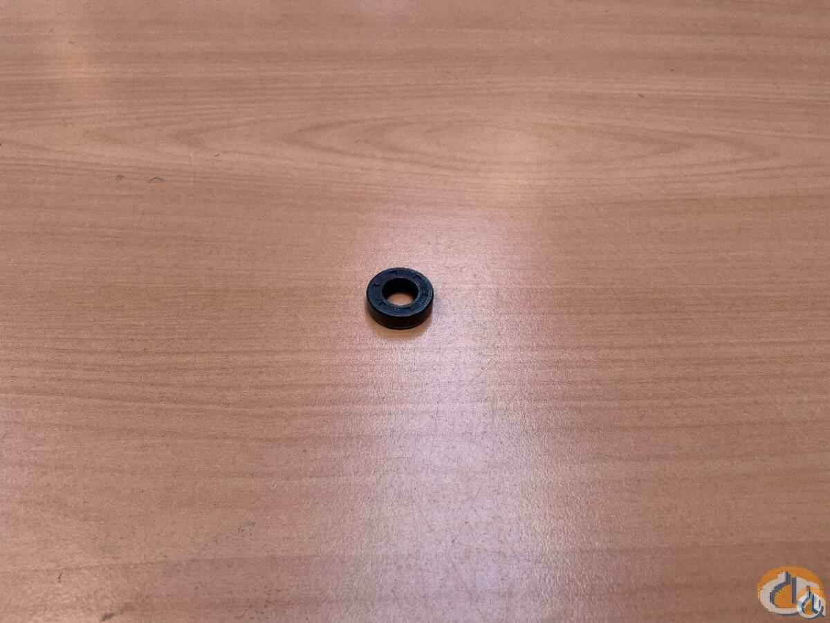 2314098 - ROTARY SHAFT SEAL