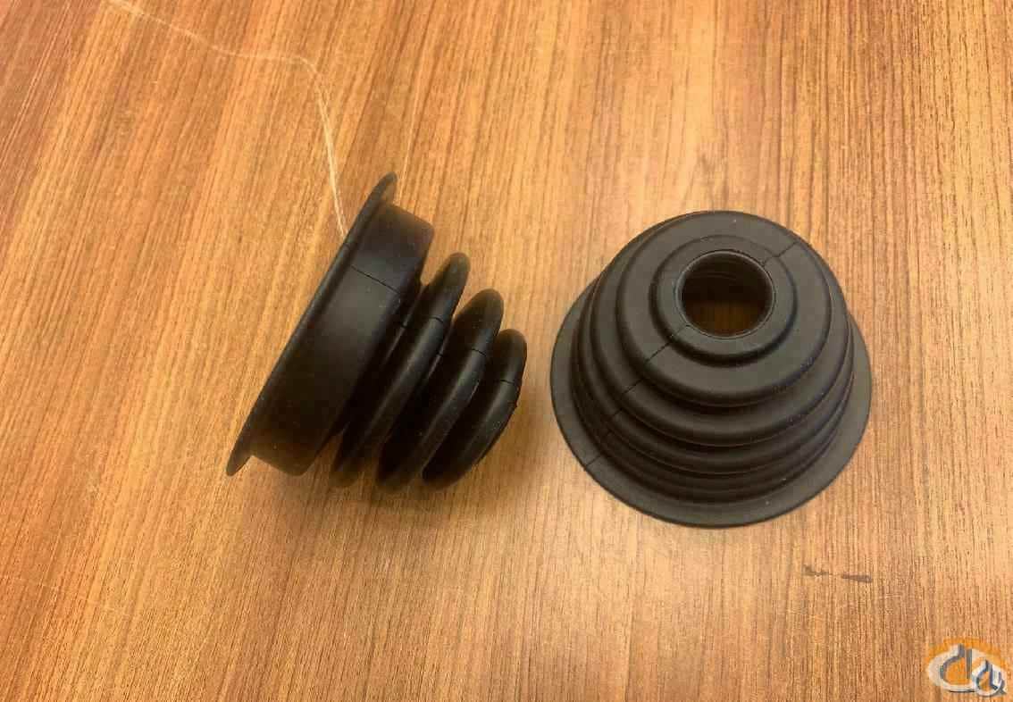 3135677 - BELLOWS
