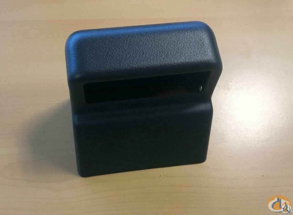 3326429 - CAP WIPER CONTACT