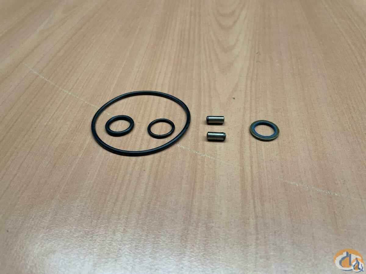1927856 - GASKET SET