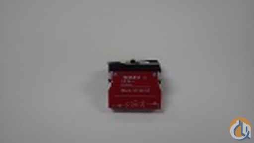Tadano Circuit Element