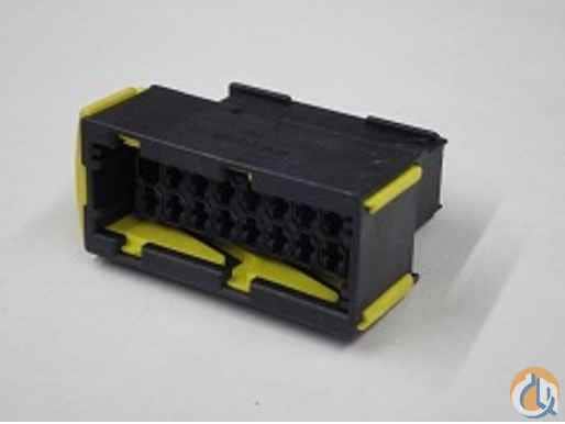 Tadano Plug Sleeve Housing