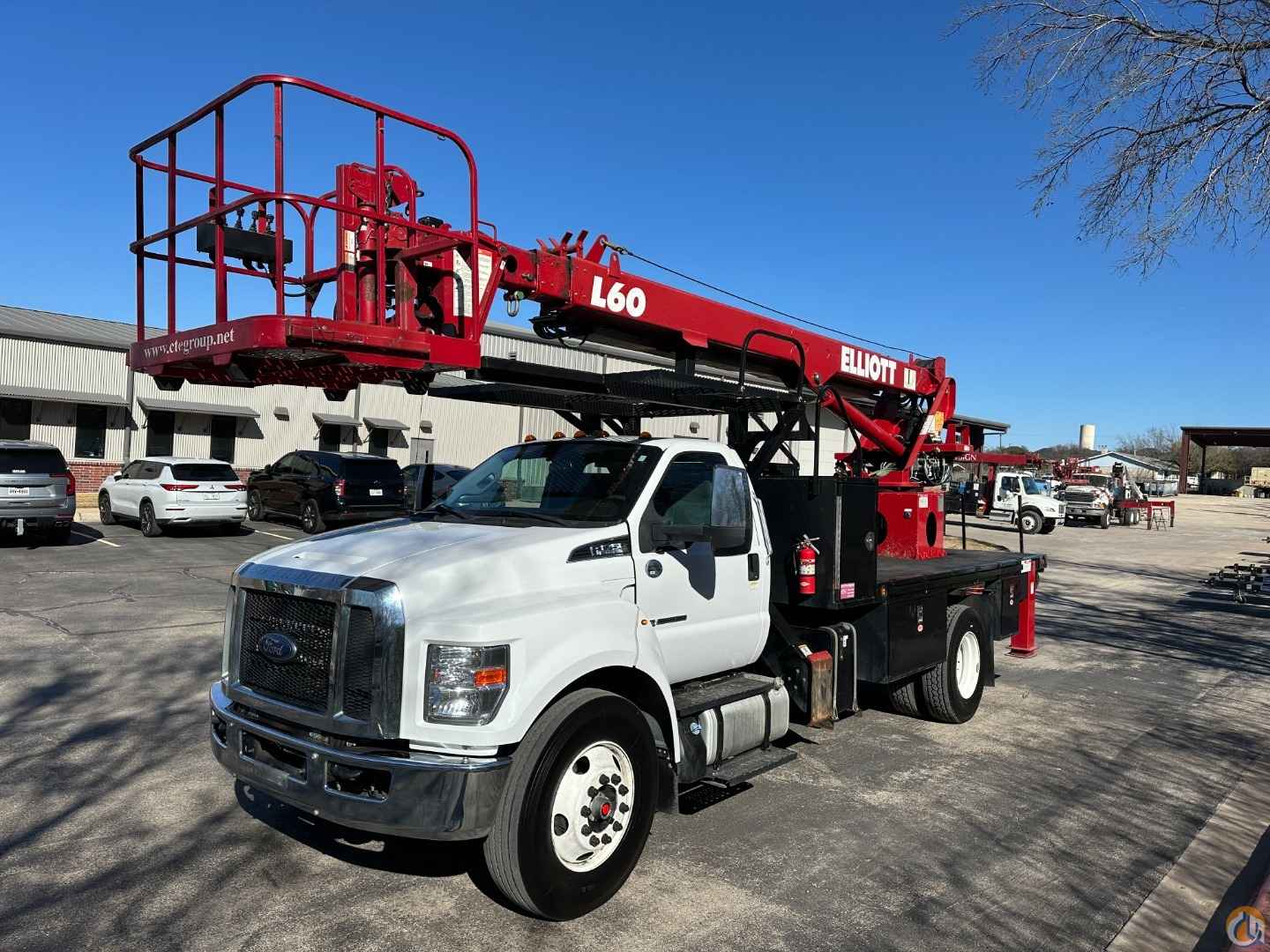 2018 Elliott L60R