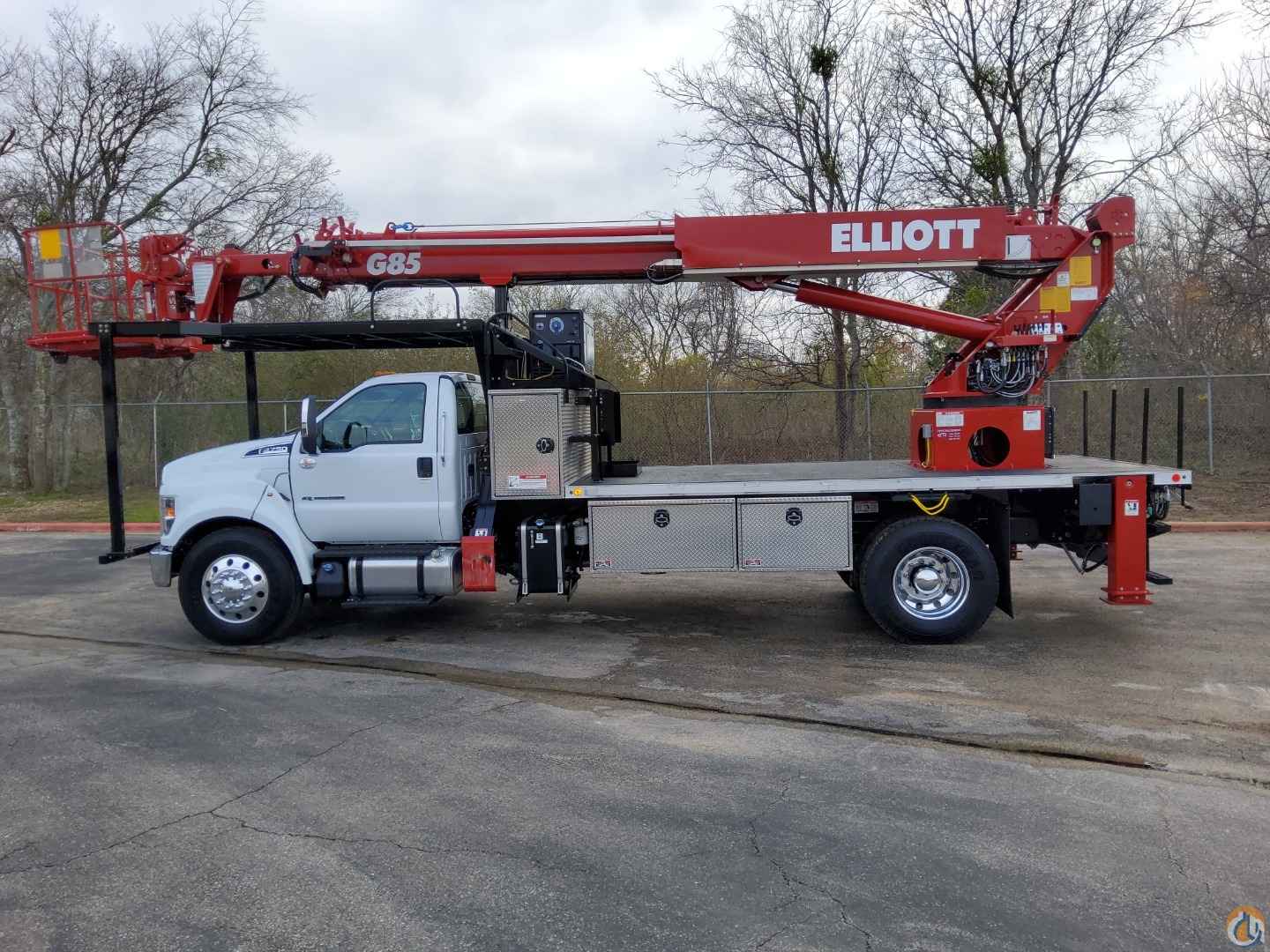 2025 Elliott G85R