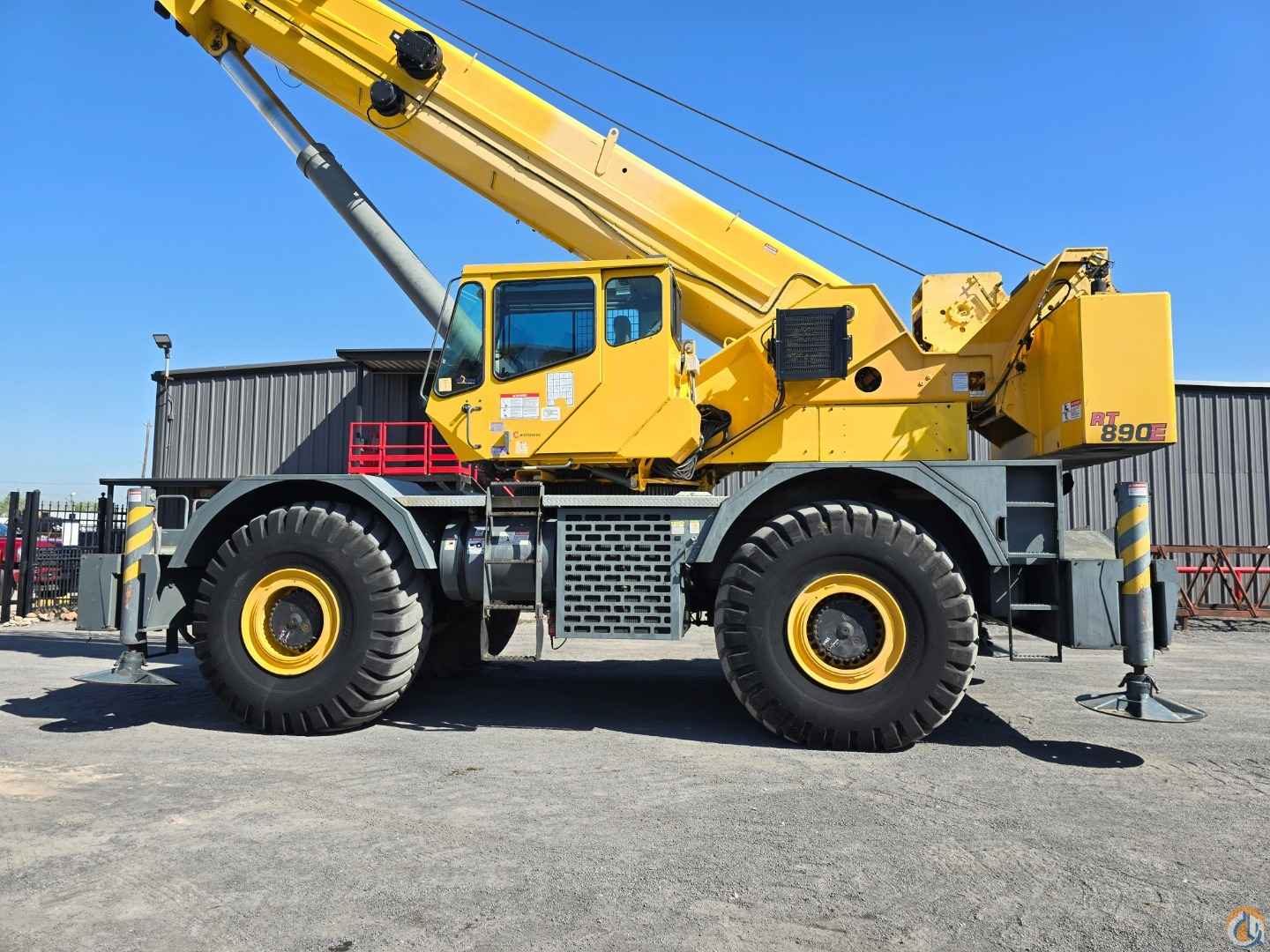 2009 Grove RT 890E