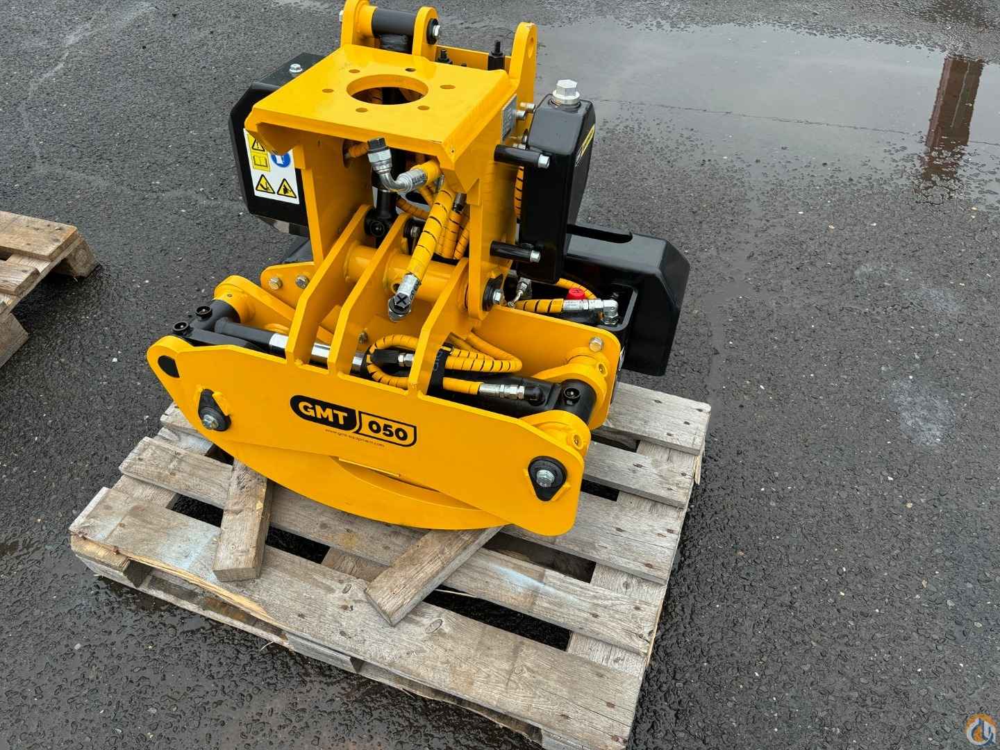 GMT 050 Grapple Saw