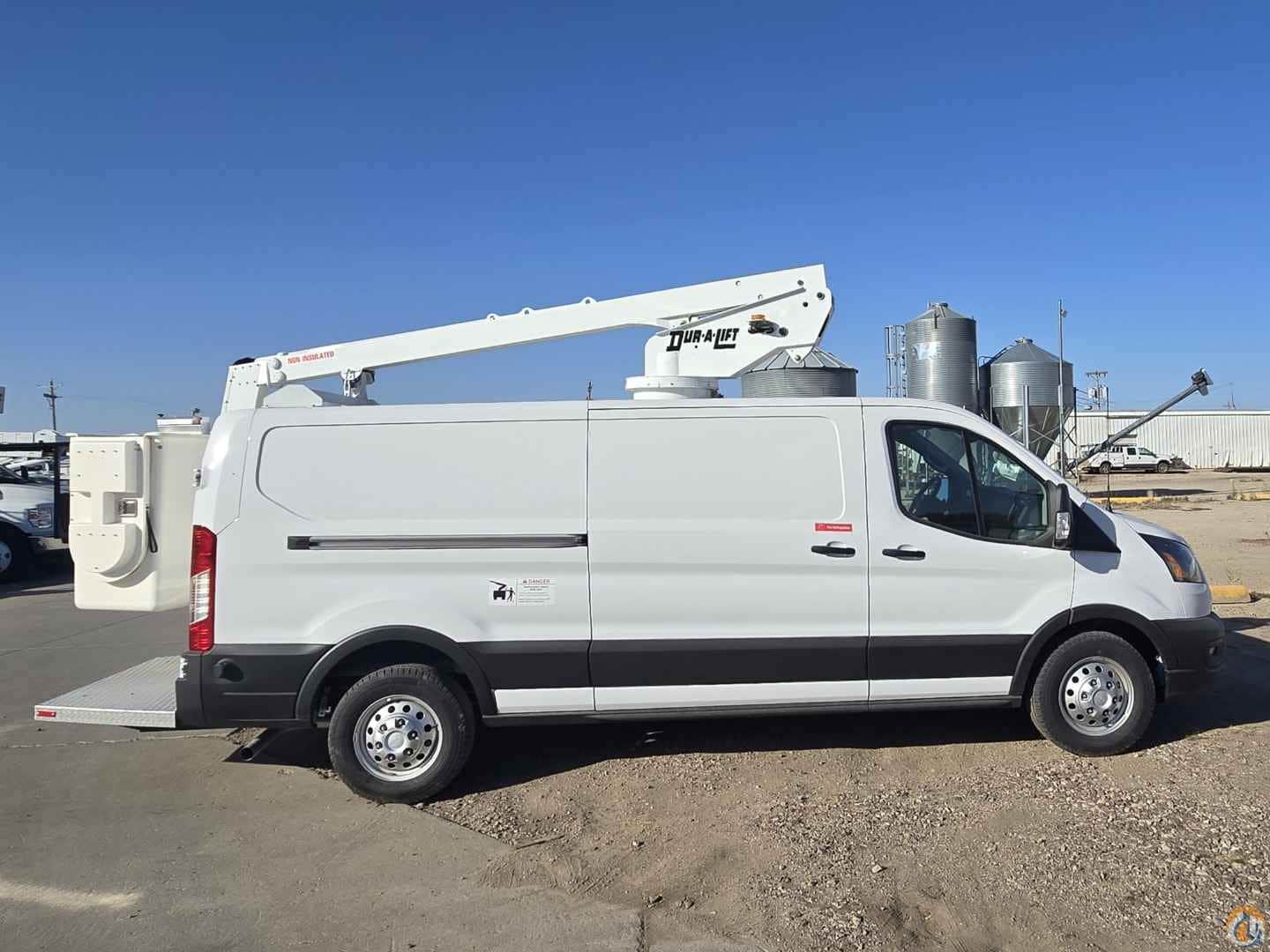 2023 DUR-A-LIFT