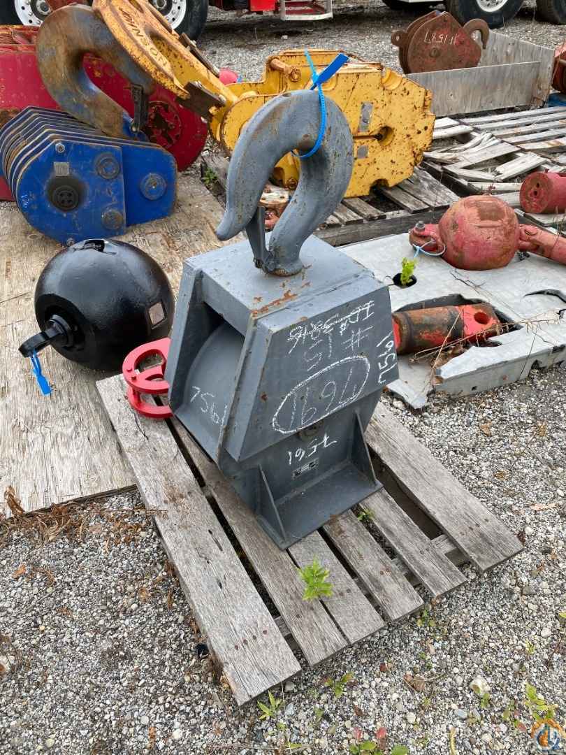 Hook Block