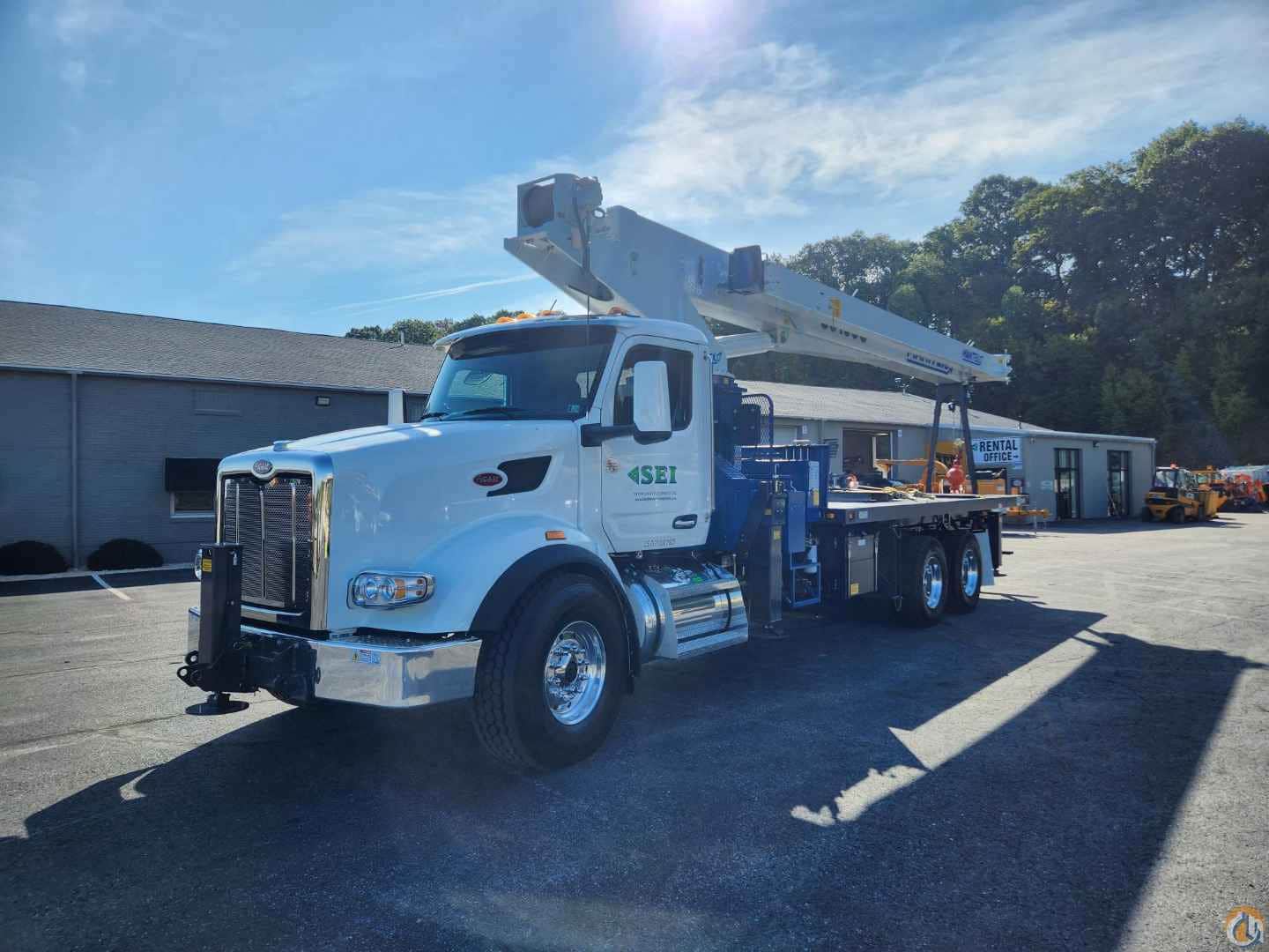 2023 Manitex 30100 C