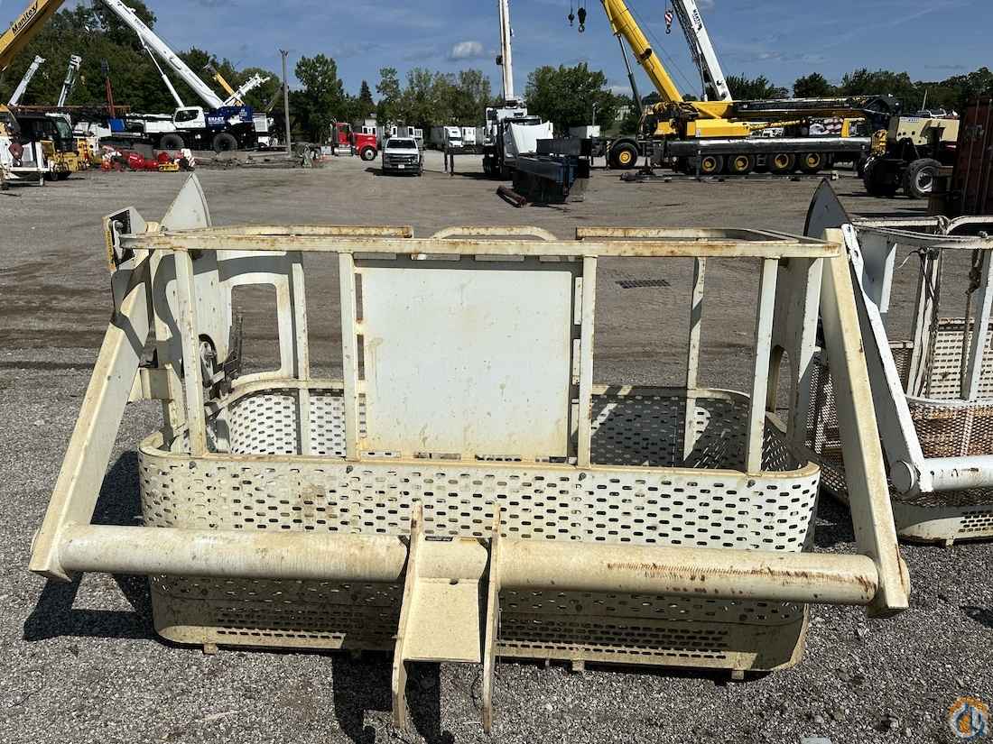 2-PERSON PLATFORM BASKET | ALTEC AC 35/38-127 ATTACHMENT