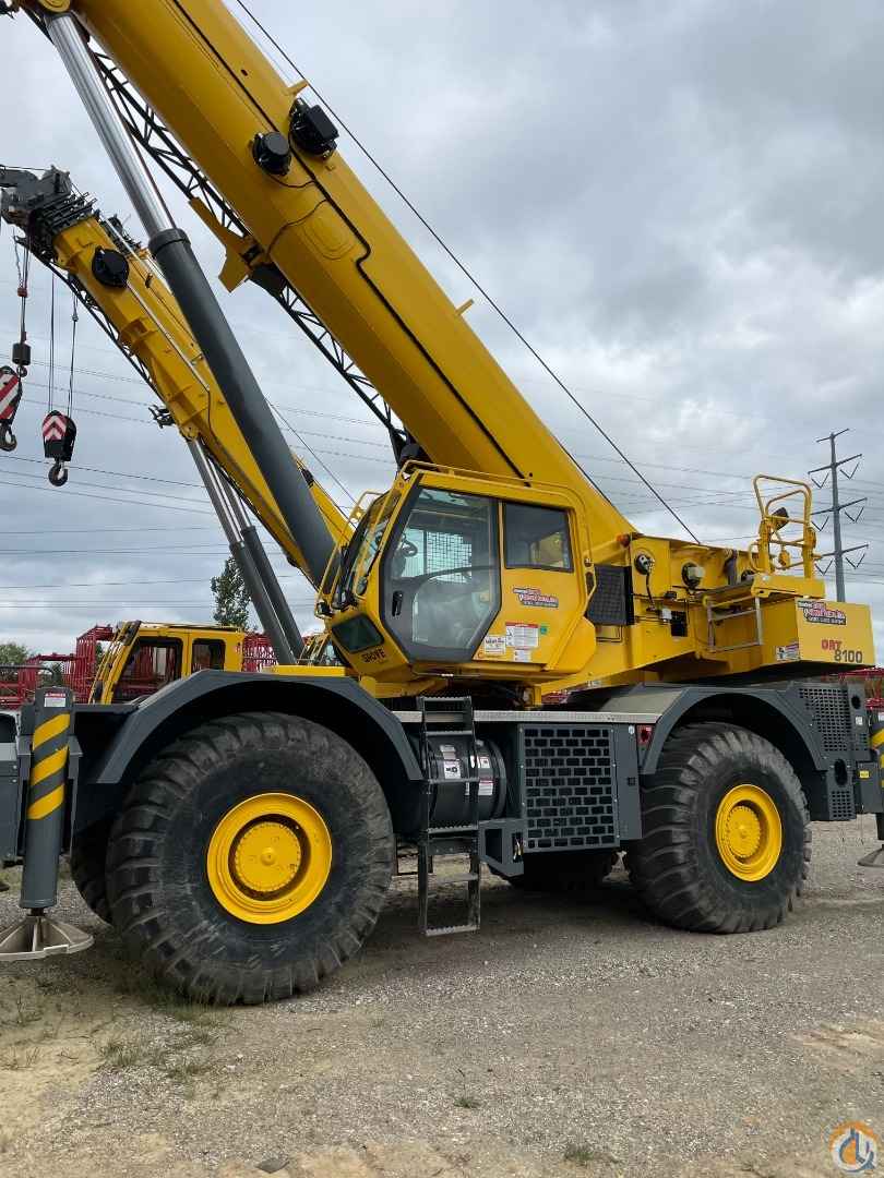 2017 Grove GRT8100
