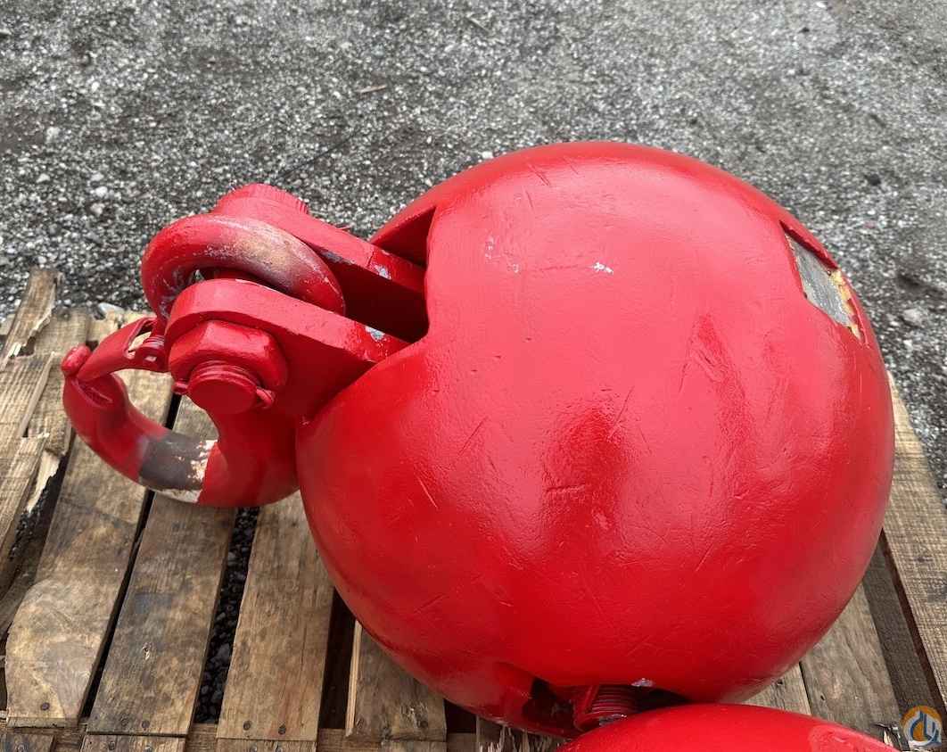 McKissick Headache Ball | capacity 15 ton, weight 1,310 lbs.