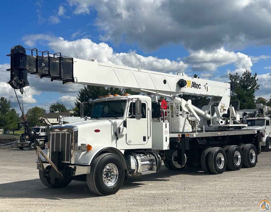 2013 Altec AC38-127S