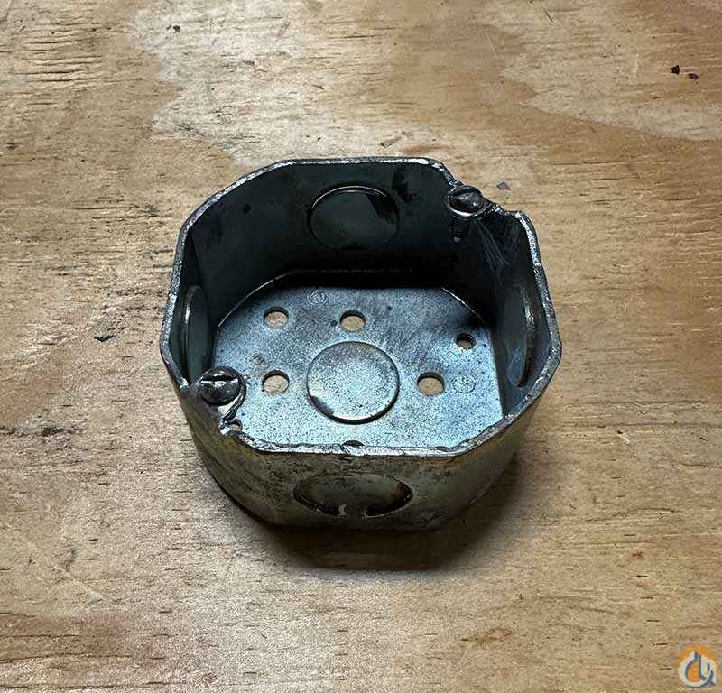 Manitowoc Box