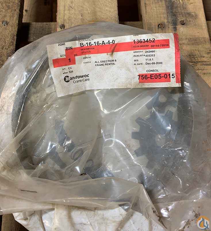 Spacer/Swing Shaft