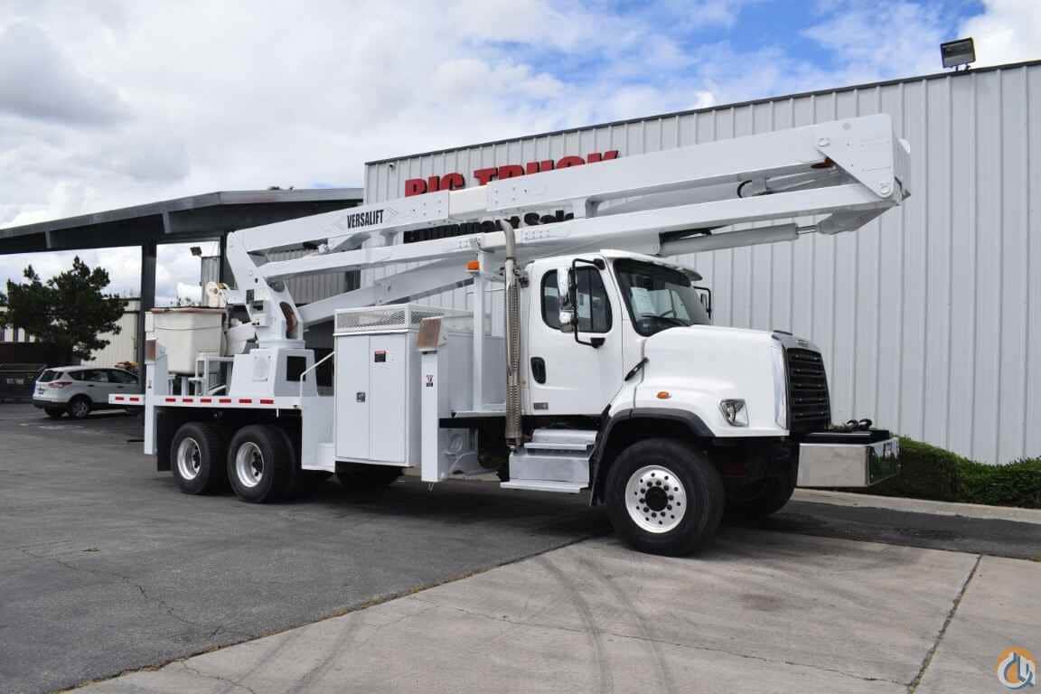 2013 Versalift VST-9000-MHI