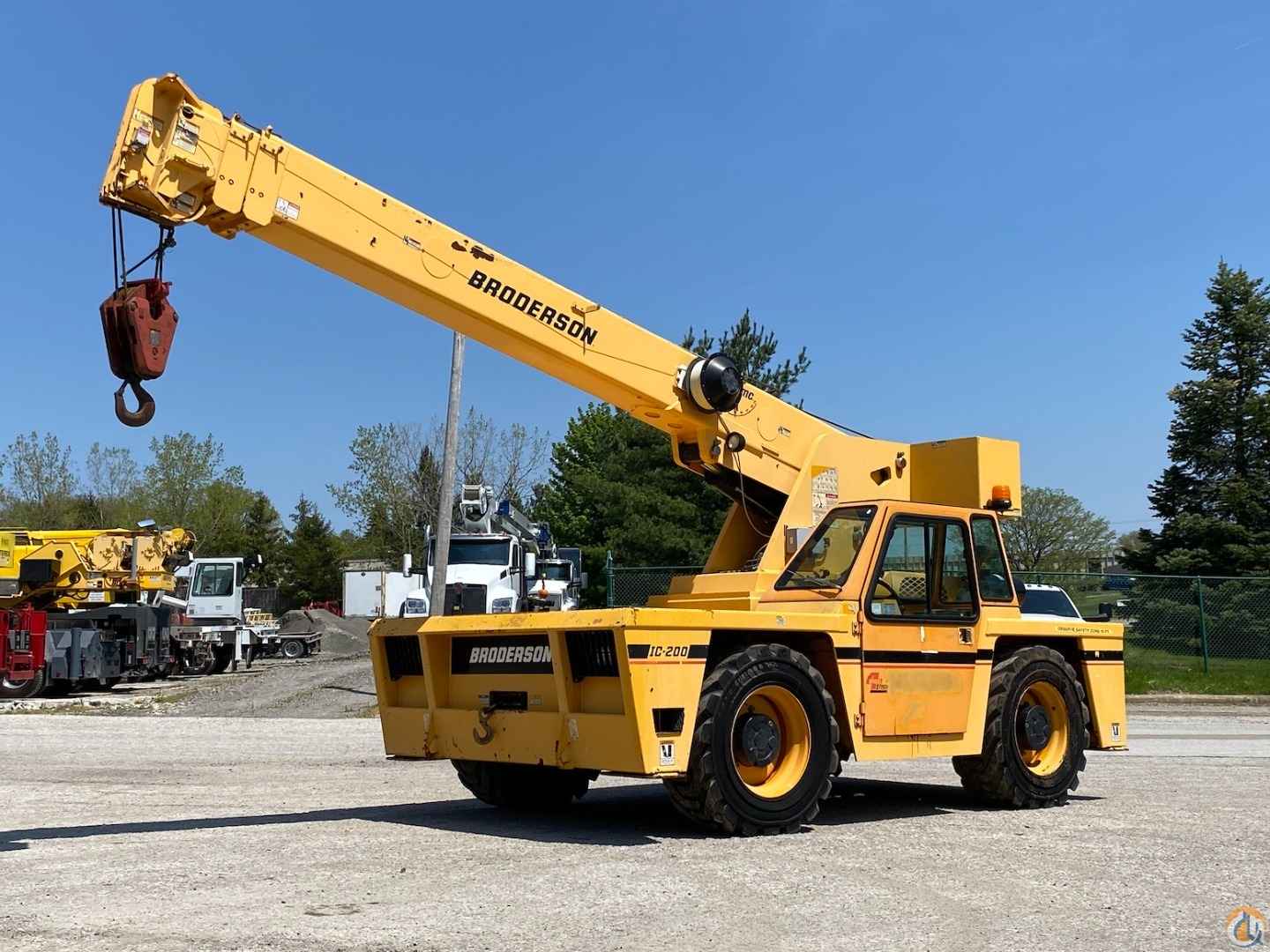 2012 Broderson IC200