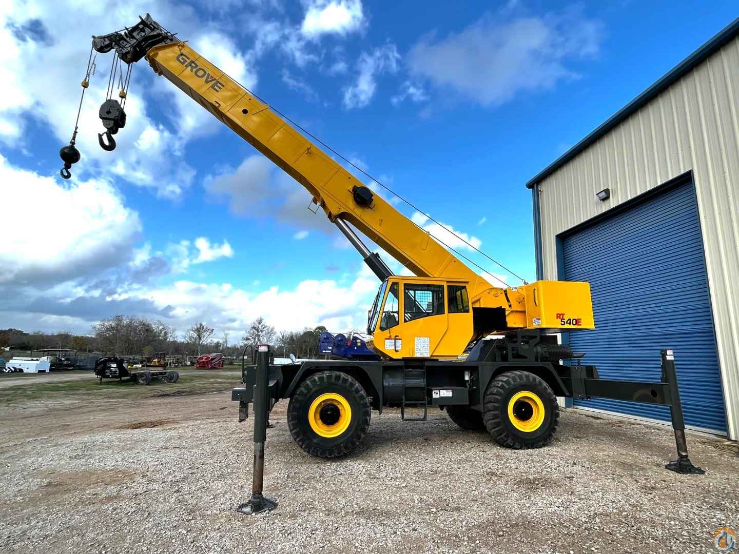 2008 Grove RT540E