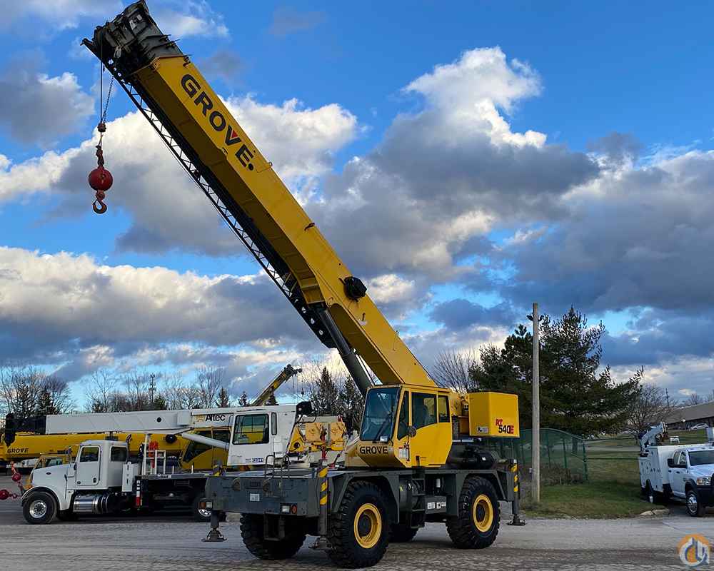 2007 Grove RT540E