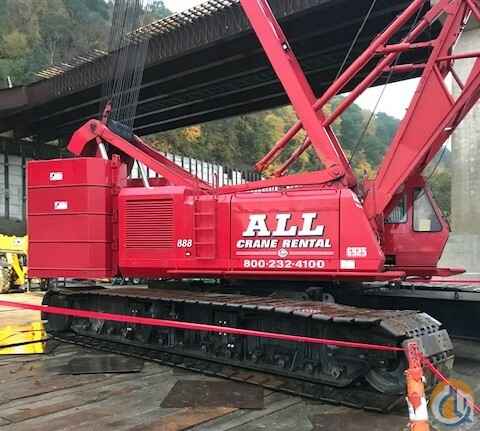 1999 Manitowoc 888