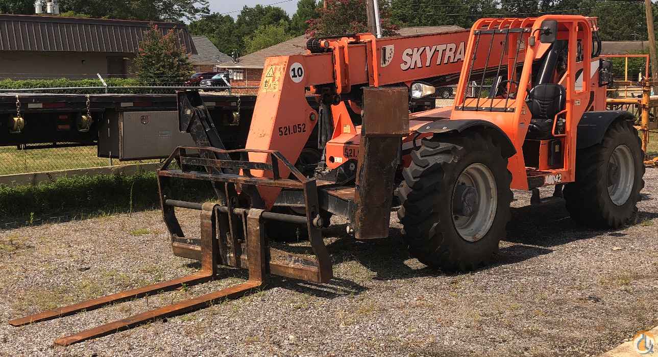 2013 SkyTrak 10042