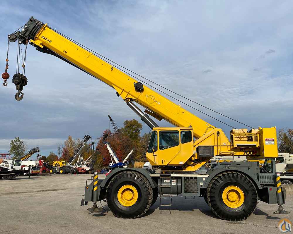 2011 Grove RT760E