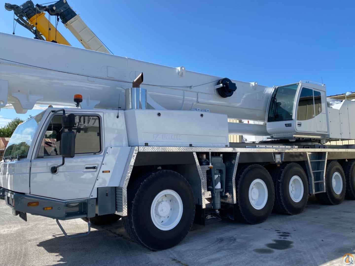 2011 Tadano ATF 160G-5