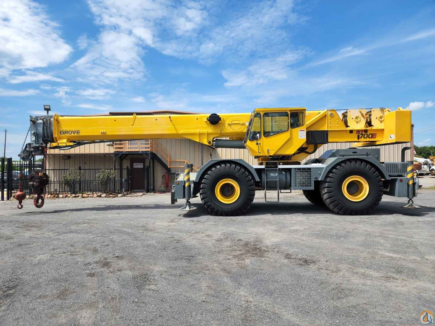 2008 Grove RT760E