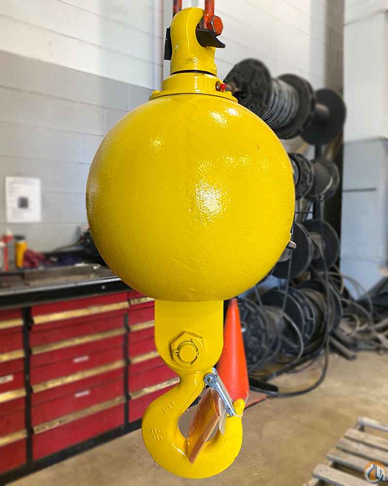 12 TON • TOP SWIVEL • 397 LBS. • NEW! ROPEBLOCK HEADACHE BALL